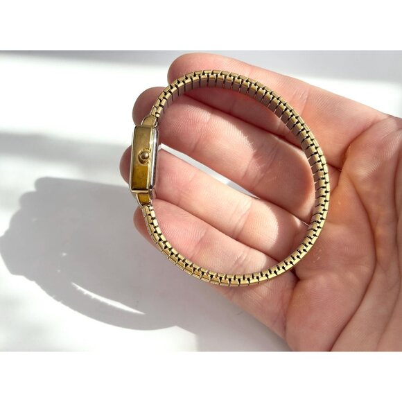 Pulsar V811-X055 Gold Toned Ladies Vintage Wristwatch - 18mm - WORKS! - Picture 13 of 14